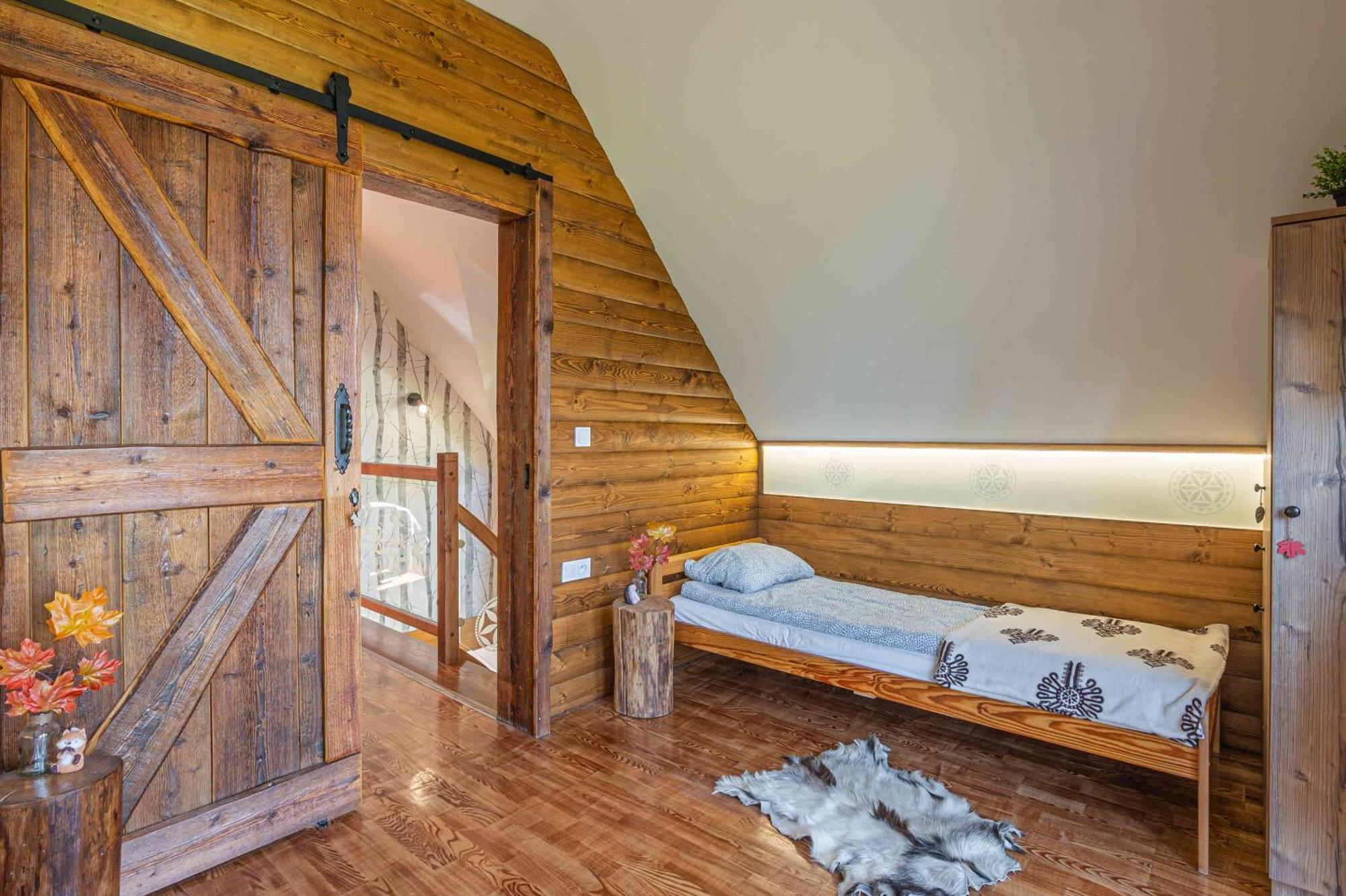 Lesne Zacisze Villa โนวือตาร์ก ภายนอก รูปภาพ
